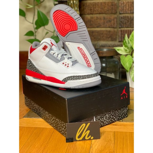 Youth 7y Air Jordan Retro 3 “Fire Red” Athletic Basketball Sneakers DM0967-160 - Picture 9 of 10